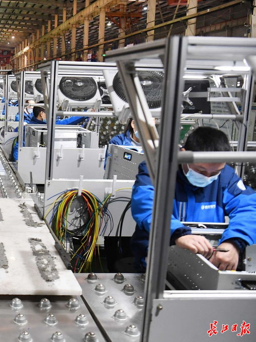 爭(zhēng)分奪秒確保訂單如期交付,能自動(dòng)監(jiān)測(cè)故障的智能配電柜從武漢運(yùn)往全國(guó)